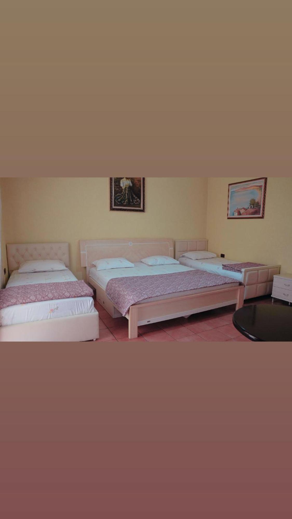 Alen Bar Hotel Tirana Eksteriør billede